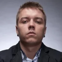 Николас Nikolas